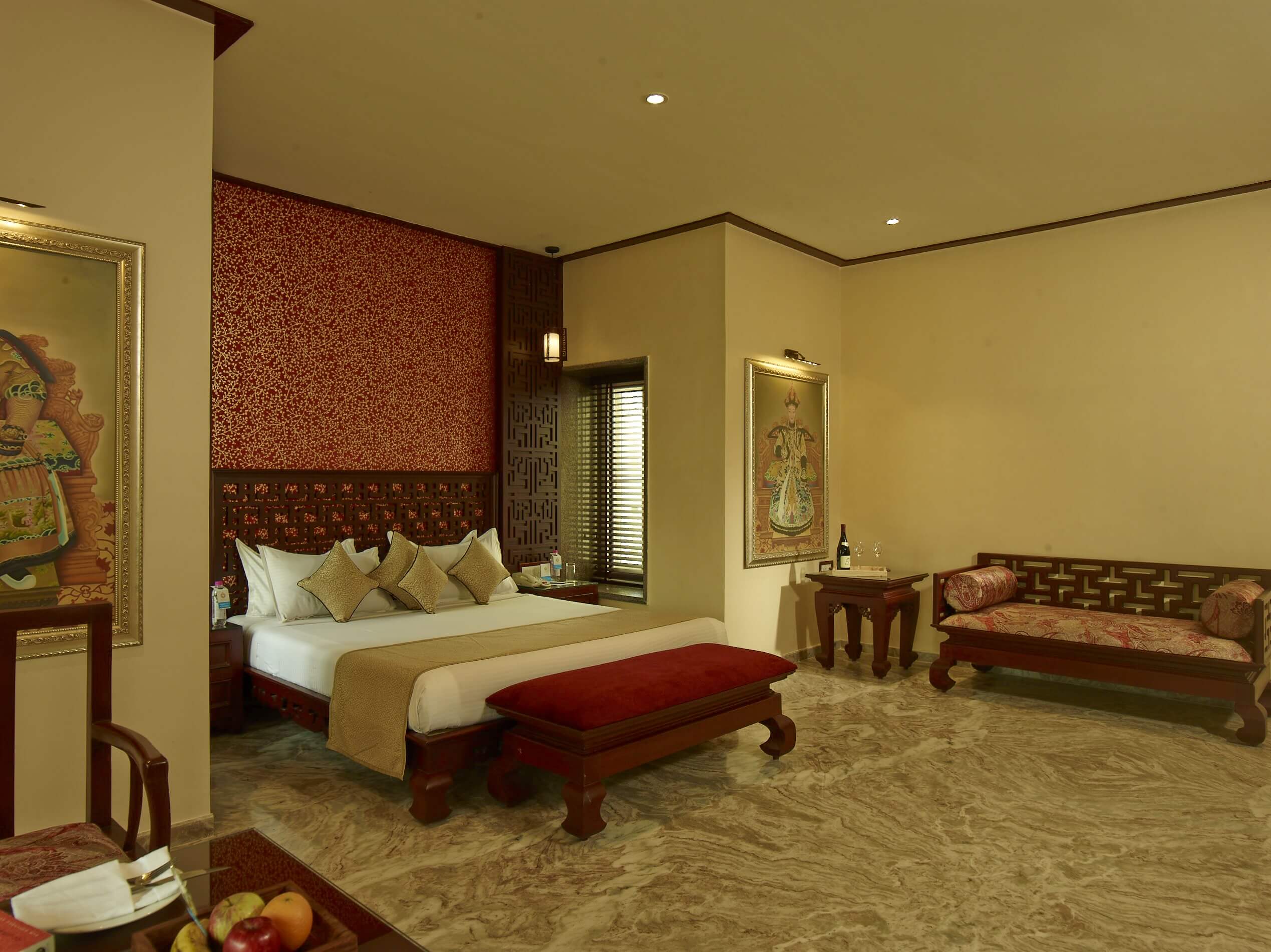 luxurious thematic room at Neonz Resort